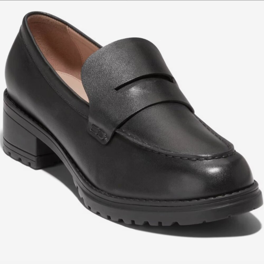 NWT Cole Haan Camea Loafer Size 6